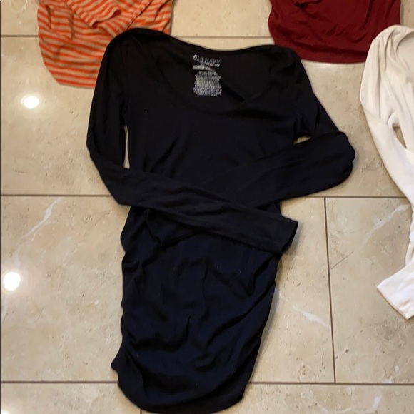 5 long sleeve maternity bundle - Picture 7 of 7